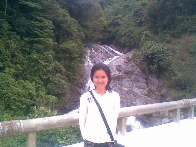 the first time i traveled alone without family