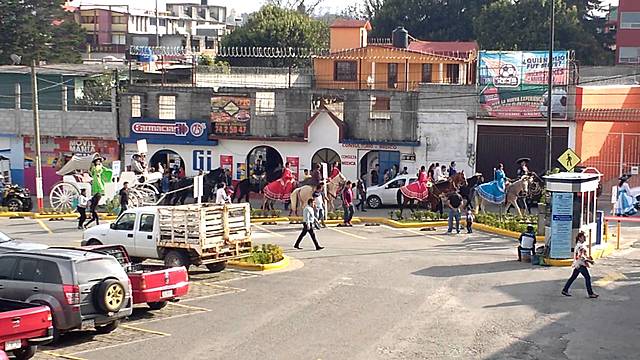 primer logo del cbtis bien establecido