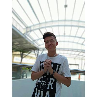 Timeline: MI VIDA EN UNA LINEA DE TIEMPO