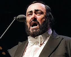 Muere Luciano Pavarotti a los 71 años a causa de un cáncer de páncreas