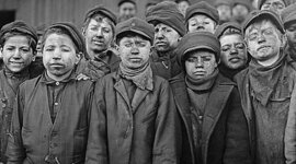 Timeline: The Industrial Revolution & Simultaneous Events