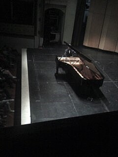 Hora de ir al Teatro.