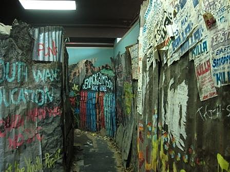 Jamaica (Zinc Fence)