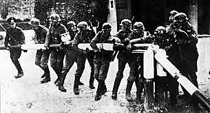 las fuerzas alemanas invaden polonia