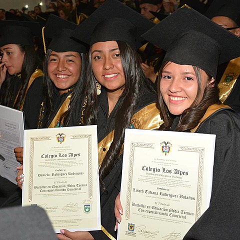 Termina bachillerato