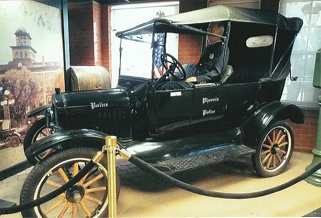 Ford Model T Enters Production