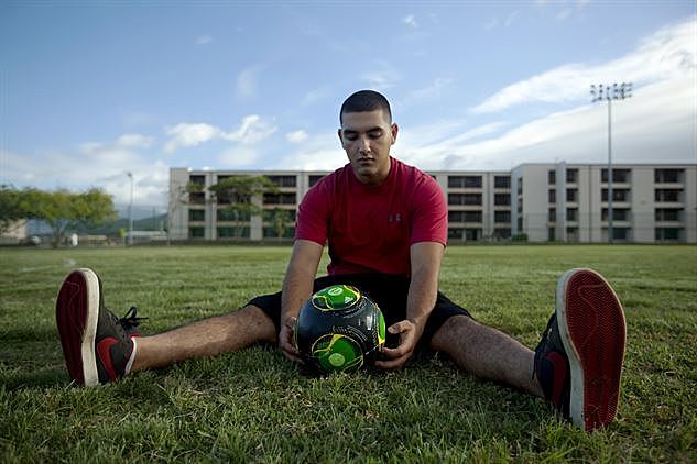 Identity vs Role Confusion - College decision