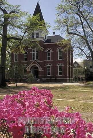 College of Architecture, Design and Construction