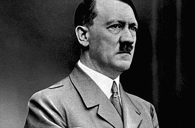 HECHOS HISTÓRICOS  - Adolf Hitler, canciller de Alemania