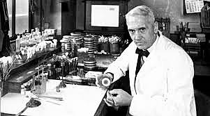 PERSONAJE Alexander Fleming