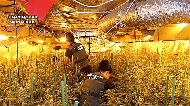 CENTESIMUS ANNUS (EJEMPLO DE LA PROBLEMATICA SOCIAL)