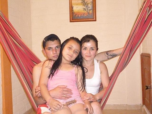 ALGUIEN EN NUESTRAS VIDAS