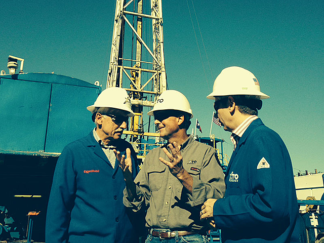 Nuevos métodos de extracción de combustible fósil, desarrollo de nuevas fuentes de energía