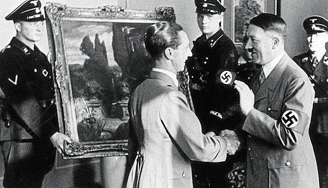 Rechazo en la Academia.