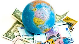 Timeline: Línea del tiempo sobre los antecedentes, el desarrollo y transición de los modelos económicos en el mundo