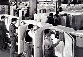 El proceso de industrialización por sustitución de bienes y consumo