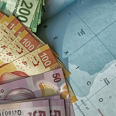 Timeline:  Historia económica en México