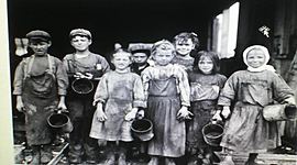 Timeline: Infancia y Adolescencia en el tiempo