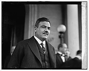 Expulsión de Plutarco Elías Calles