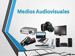 La incorporación de los medios audiovisuales y los “mass-media”