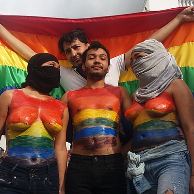 Timeline: DERECHOS DE LA COMUNIDAD LGBTI