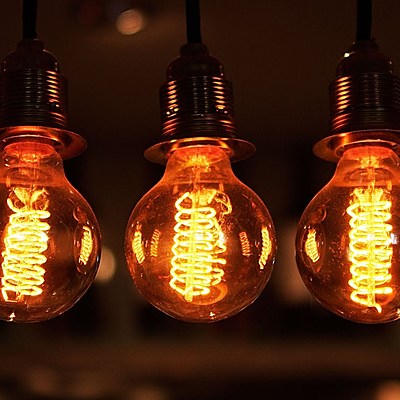 Timeline: Historia de la luz