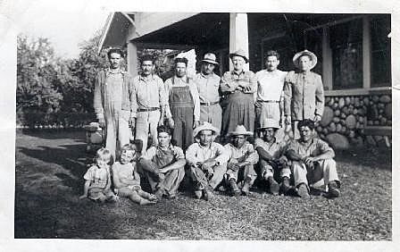 Se formalizan el Programa de braceros