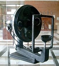 Oftalmometro micrometrico