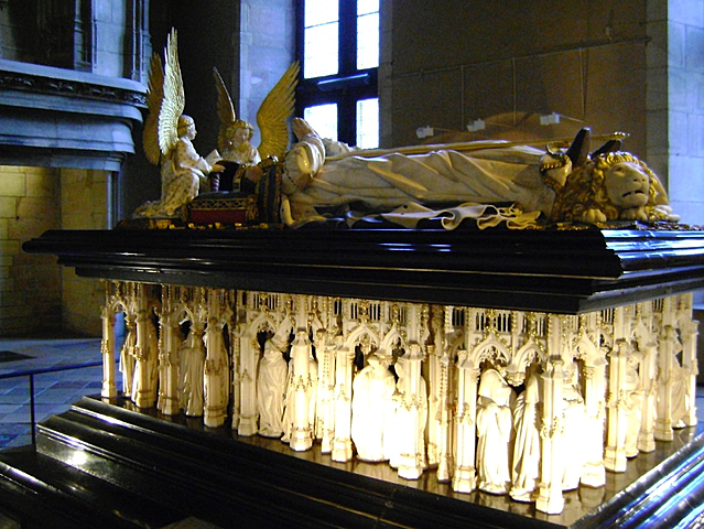 Claus Sluter et Claus de Werve, Tombeau de Philippe le Hardi