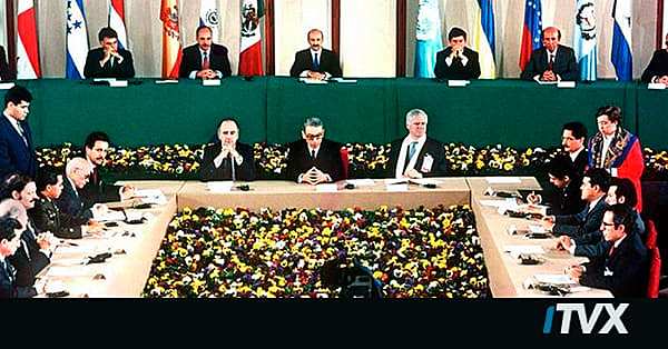 Firma de los Acuerdos de Paz