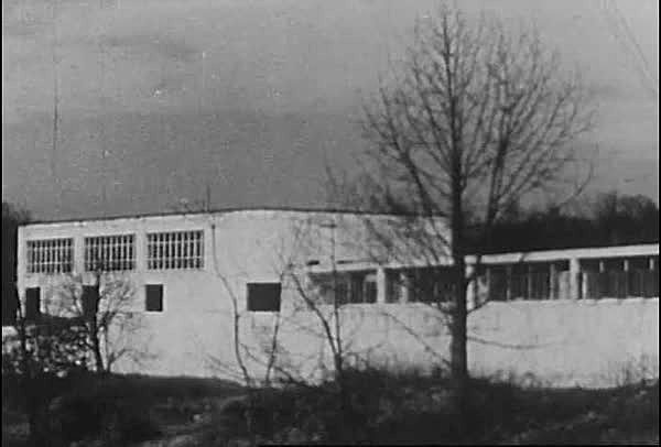 Thomas Kuhn Attends Hessian Hills School