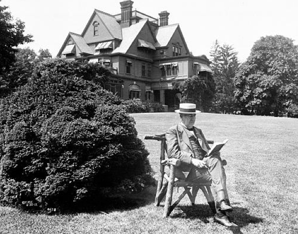 Thoms Edison died in West Orange, New Jersey.