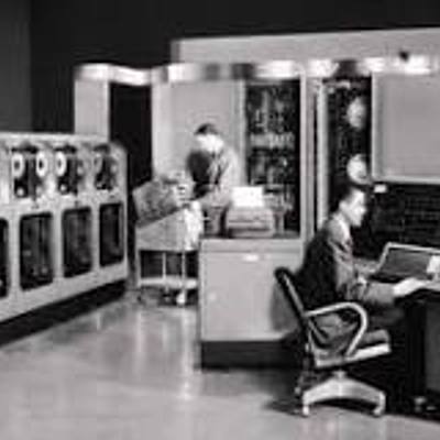 Timeline: historia de los computadores del siglo xx