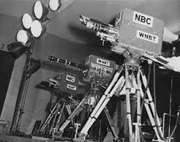 En 1939 la NBC inició la emisión de TV