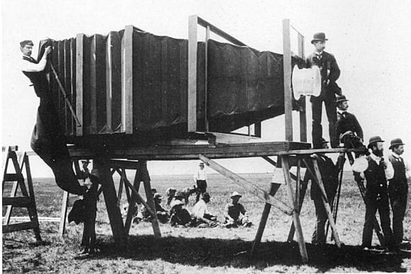 1ª Câmera Fotográfica