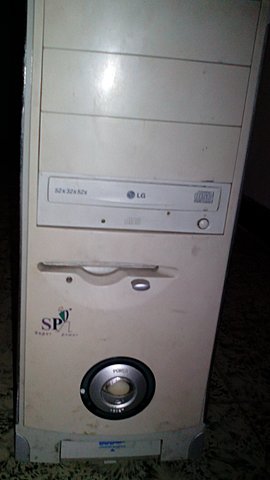 Primer computadora familiar.