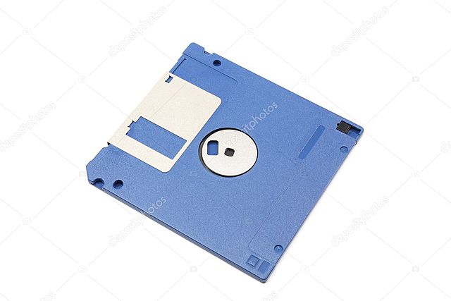 Se lanza el Diskette y Aparece el DNS