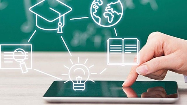 UNIVERSIDADES TRADICIONALES