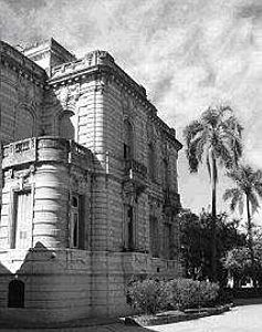 Creación del Instituto Nacional de Sordomudos