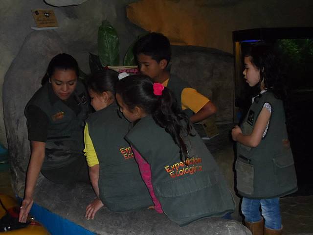 mi primer paseo a divercity con mis primas