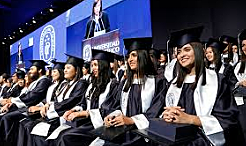 graduarme de diseñadora grafica