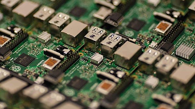 El microchip y el microprocesador (4ta generación)