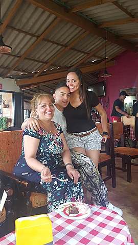 MI HERMANA Y MI MAMA