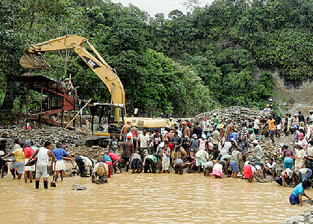 DESTRUCCIÓN DEL CHOCÓ BIOGEOGRÁFICO