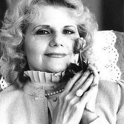 Timeline: Virginia Cleo Andrews