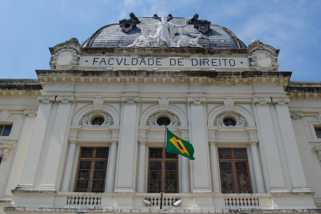 Propagação de universidade particulares