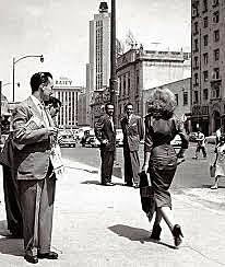 "Cuando una mujer parte plaza por Madero"