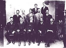 Expedición de bando de gobierno que establecía la prohibición absoluta de portar armas.