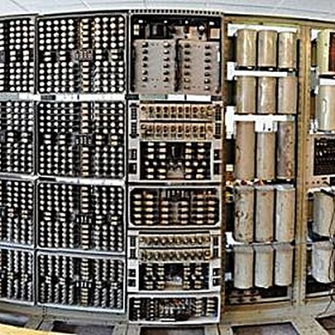 El primer compilador digital