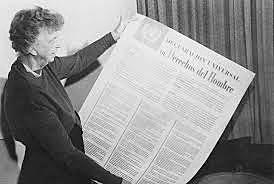 DECLARACIÓN UNIVERSAL DE LOS DERECHOS HUMANOS